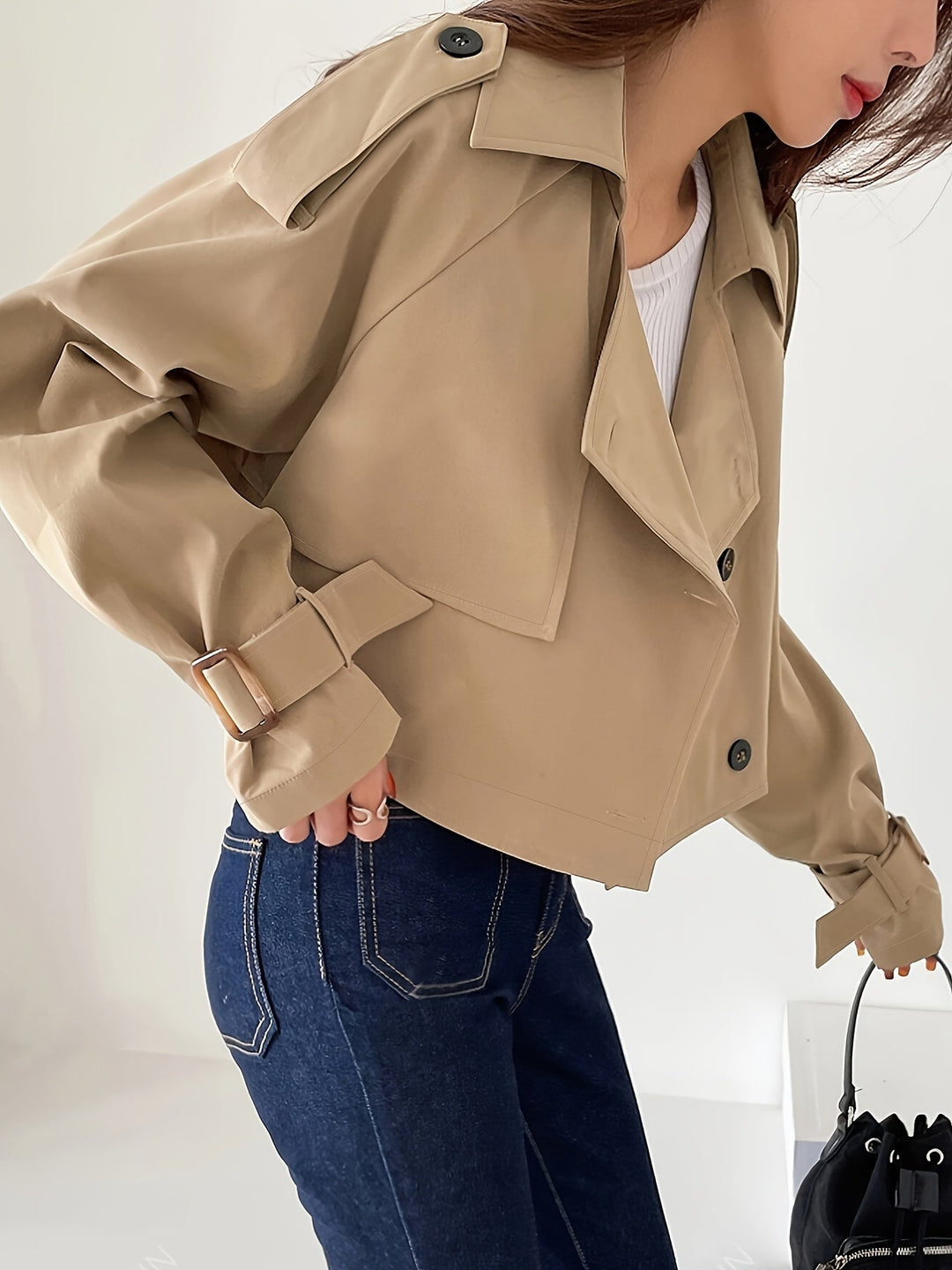 Evelyn - Trench-coat kaki stylé avec col à revers et fermeture à plumes chic pour femmes