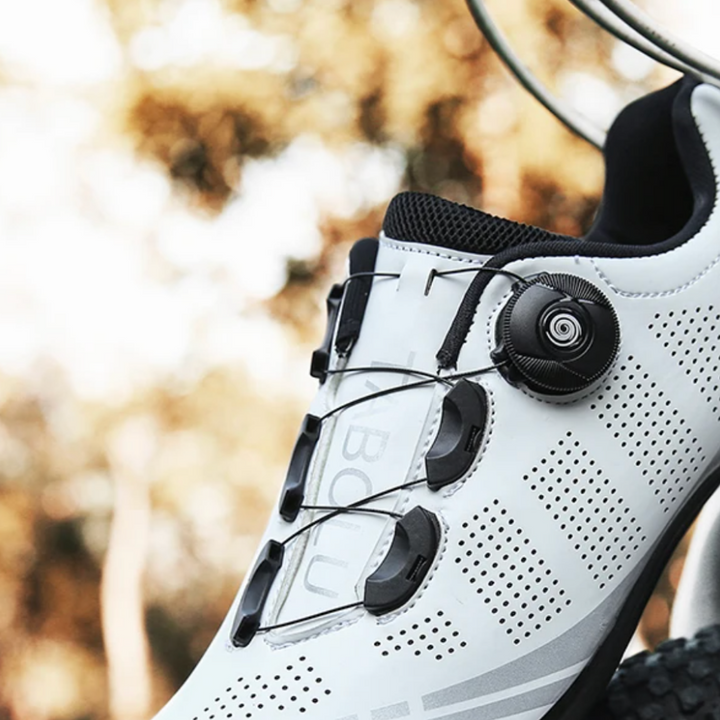 Rosie - Breathable mountain trail cycling shoes for adventurous cyclists