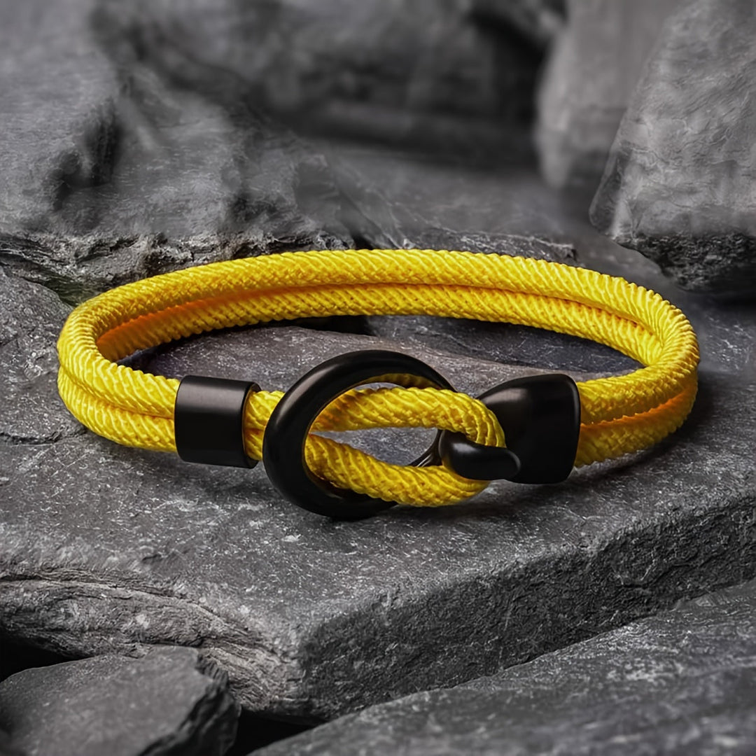 Bracelet en corde fait main stylé pour hommes - parfait pour un look d'automne décontracté !