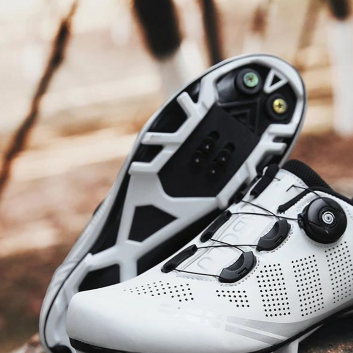 Rosie - Breathable mountain trail cycling shoes for adventurous cyclists