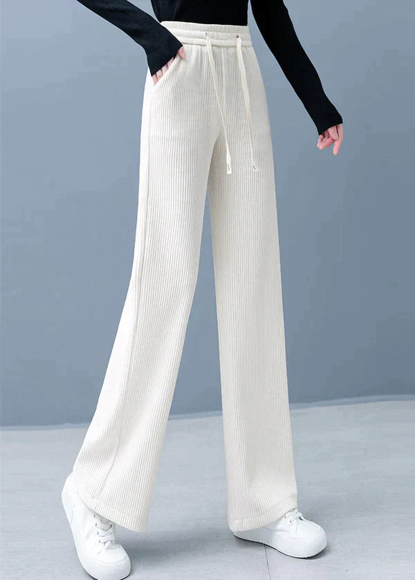 Fashionable pearl pants with practical drawstring