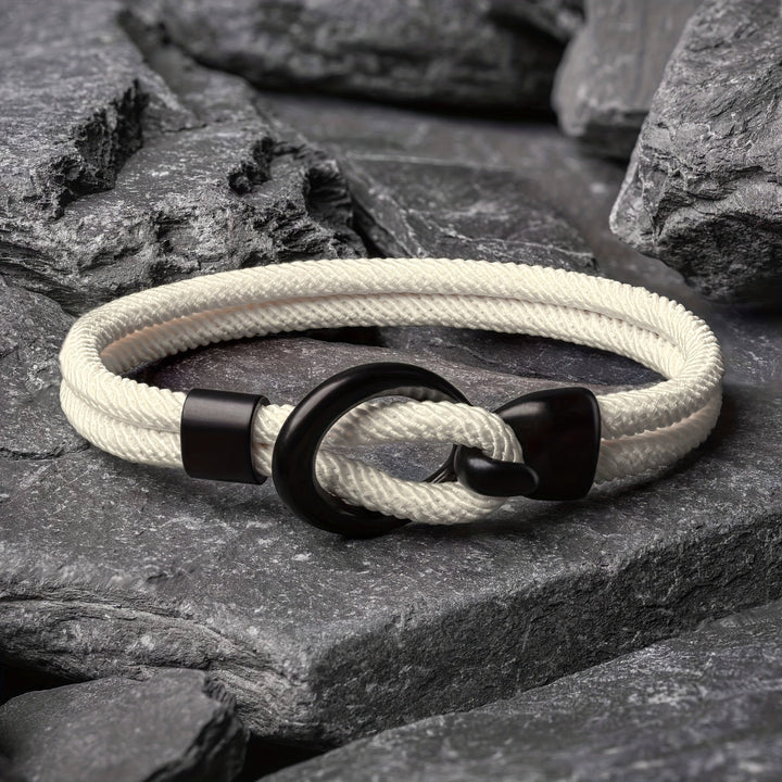 Bracelet en corde fait main stylé pour hommes - parfait pour un look d'automne décontracté !