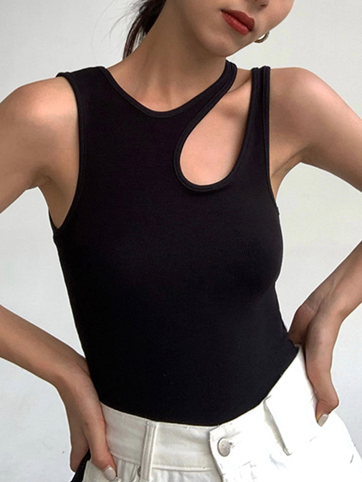 Rita - Stylish tank top with neckline for women