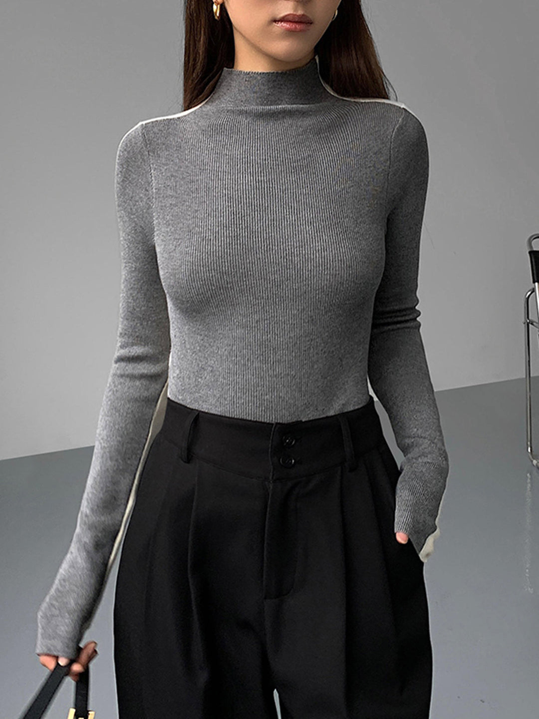 Chic advanced two-tone long-sleeve knit top for women | Sophie