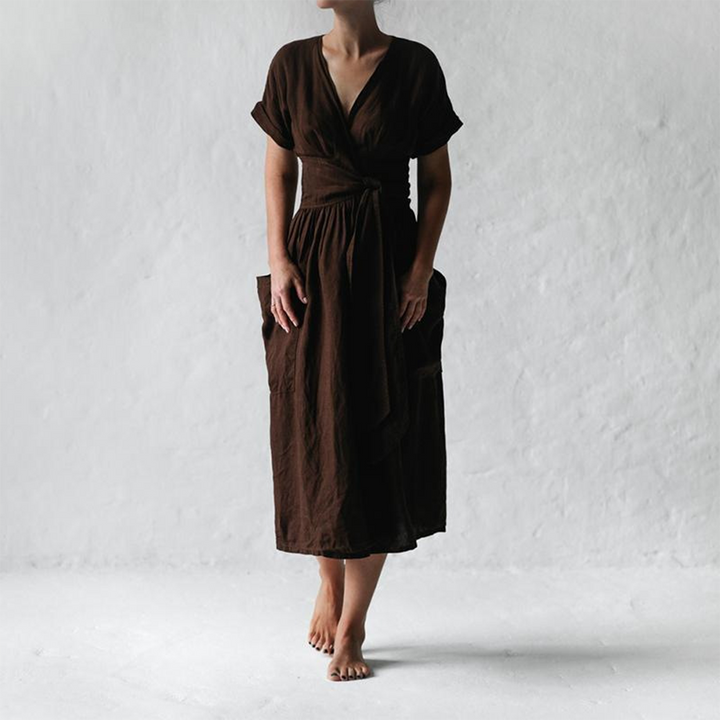 AVAH - Trendy casual dress with V-neck