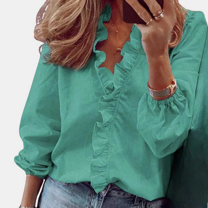 Julia - Fashionable and Trendy Women's Blouse