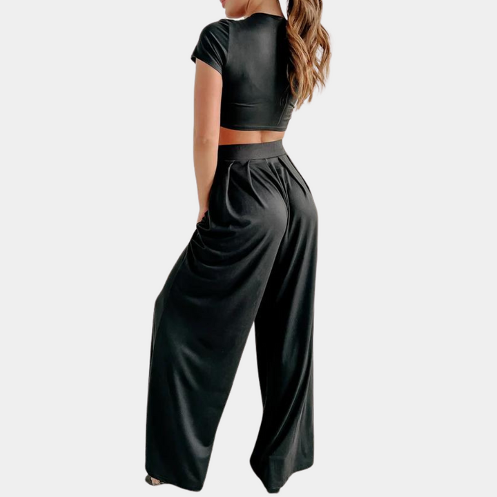 Avena - Luxurious and comfortable two-piece outfit for women