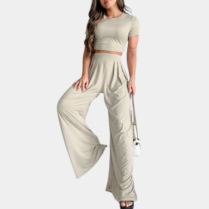 Avena - Luxurious and comfortable two-piece outfit for women
