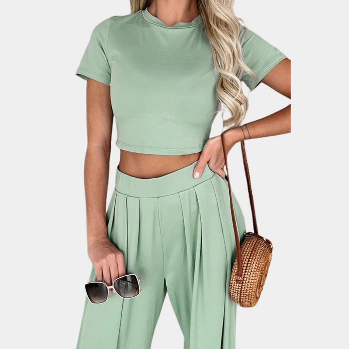 Avena - Luxurious and comfortable two-piece outfit for women
