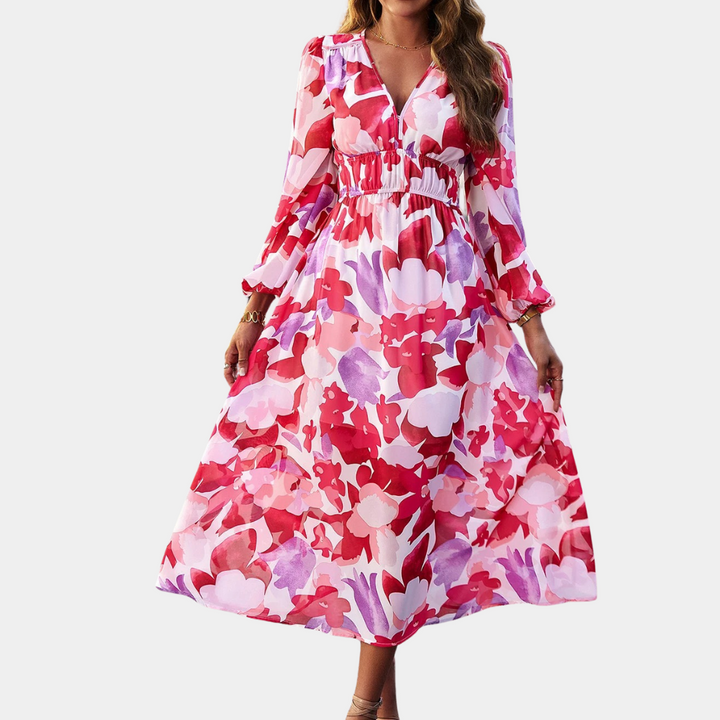 Chic party dress for women in a refined style