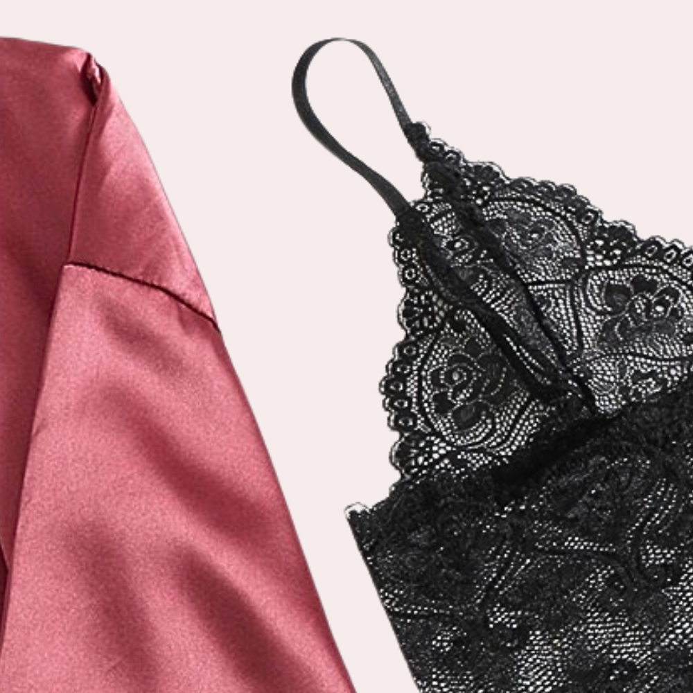 Verwöhnen Sie sich mit unserem 4-teiligen Luxus-Schlafanzug-Set für Damen