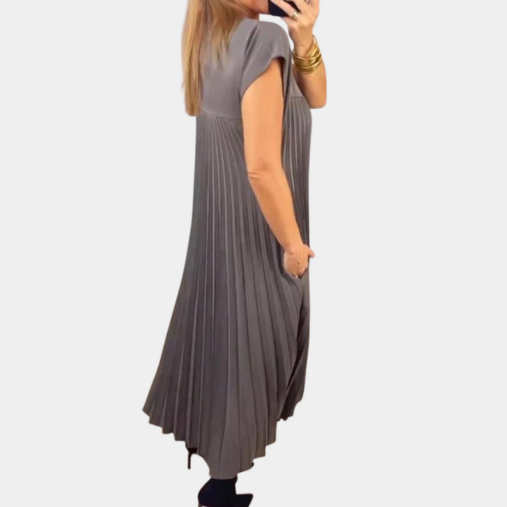 Robe plissée élégante pour femmes