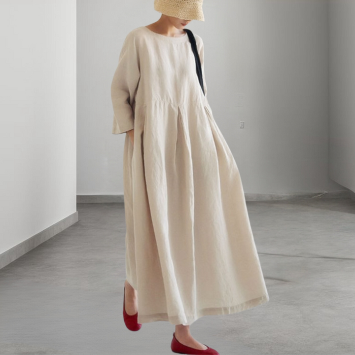 Fashionable and comfortable, loose-fitting women's dress for any occasion
