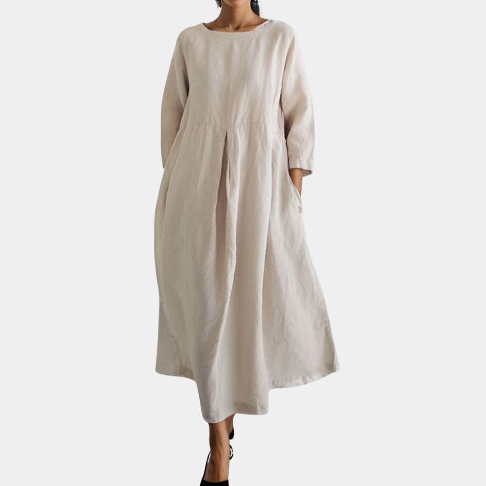 Fashionable and comfortable, loose-fitting women's dress for any occasion