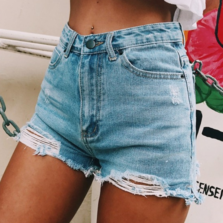 Découvrez les shorts en denim tendance d'Ondine pour femmes