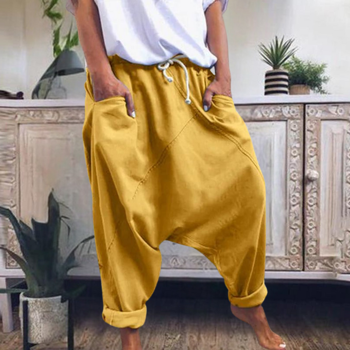 Edita - Elegant Women's Pants for a Timeless Look