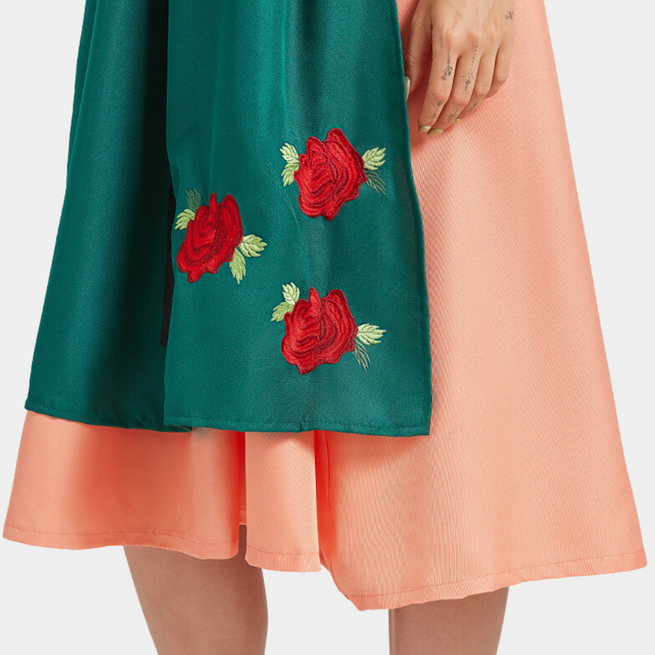 Anwen - Robe Oktoberfest élégante avec une touche moderne