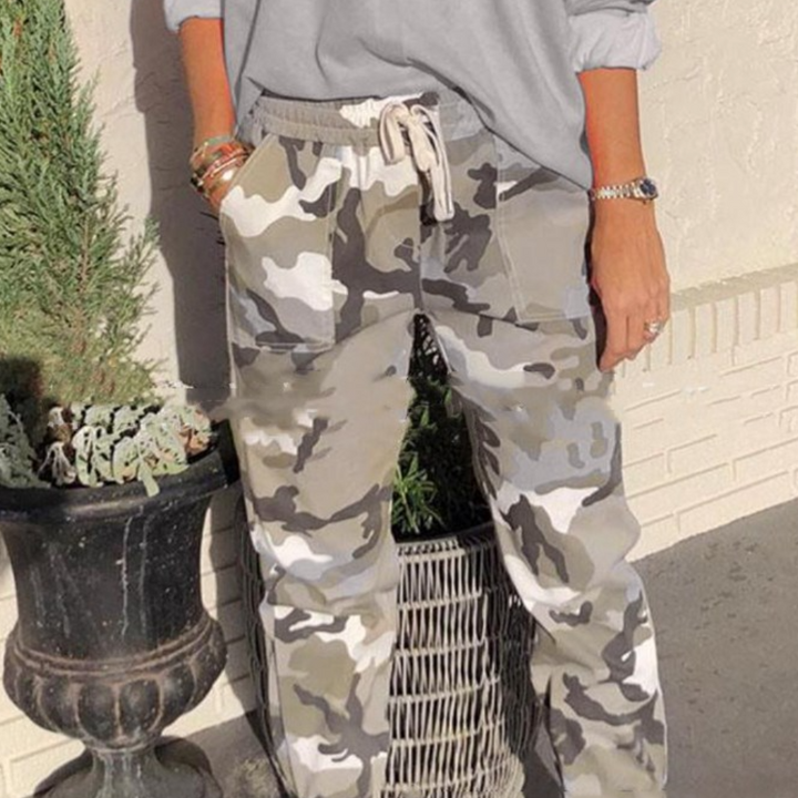 Myrsini - Elegant and Comfortable Women's Camouflage Pants for a Trendy Look