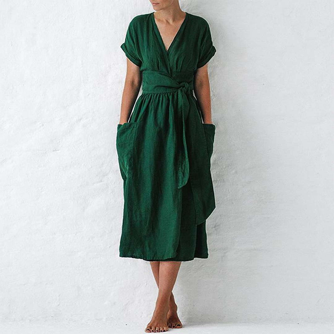 AVAH - Trendy casual dress with V-neck
