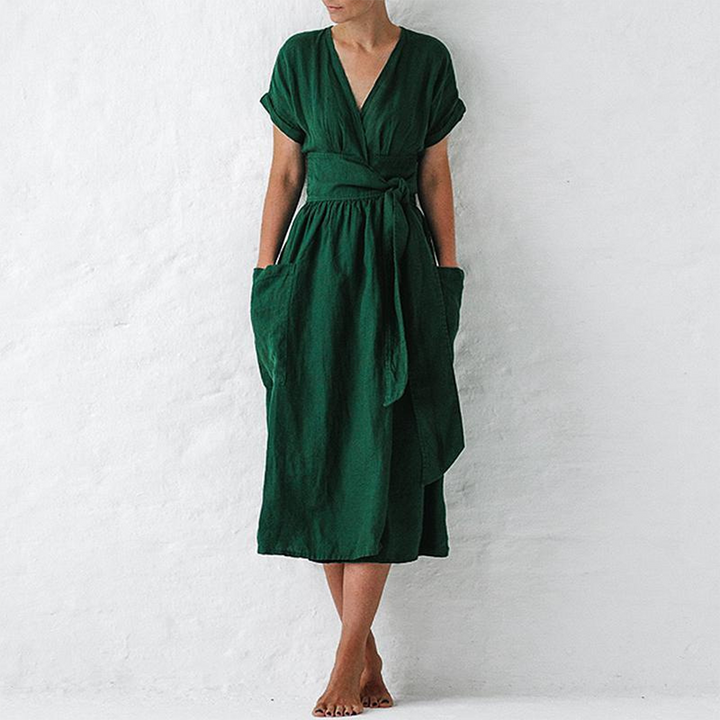 AVAH - Trendy casual dress with V-neck