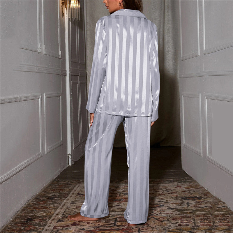 Pia - Pyjama en soie élégant pour femmes