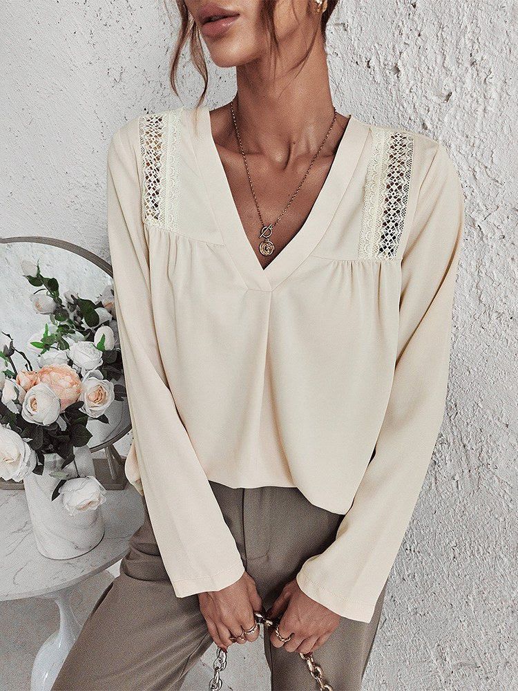 Missy - Blouse crème élégante et confortable avec col en V pour femmes