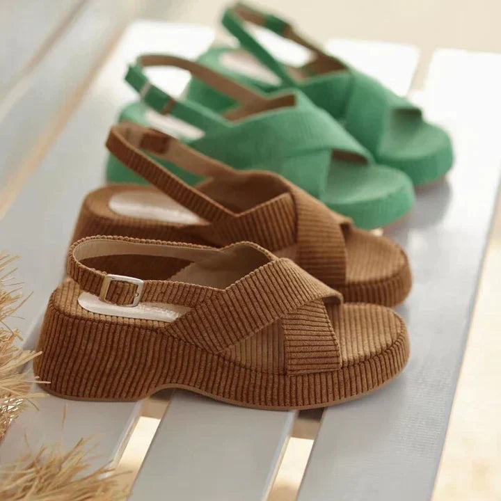Cassie - Elegant platform sandals for women with style