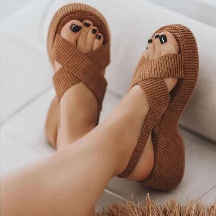 Cassie - Elegant platform sandals for women with style