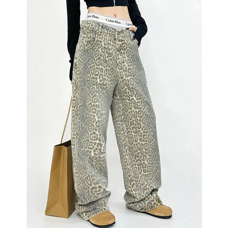 Gilda - Pantalon rétro stylé avec imprimé léopard tendance