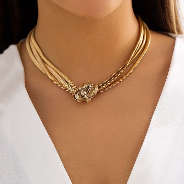 Eliana - Collier à bouton tendance et élégant pour femmes
