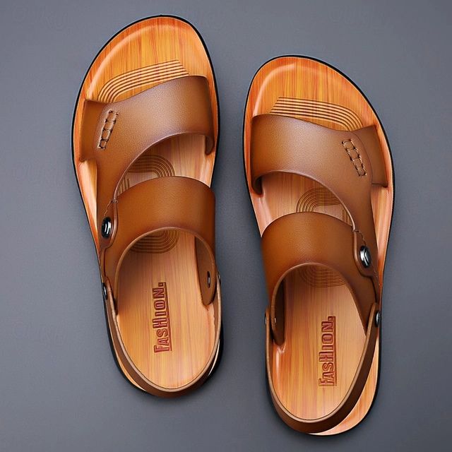 Modische Sommer-Sandalen aus Kunstleder - Christo