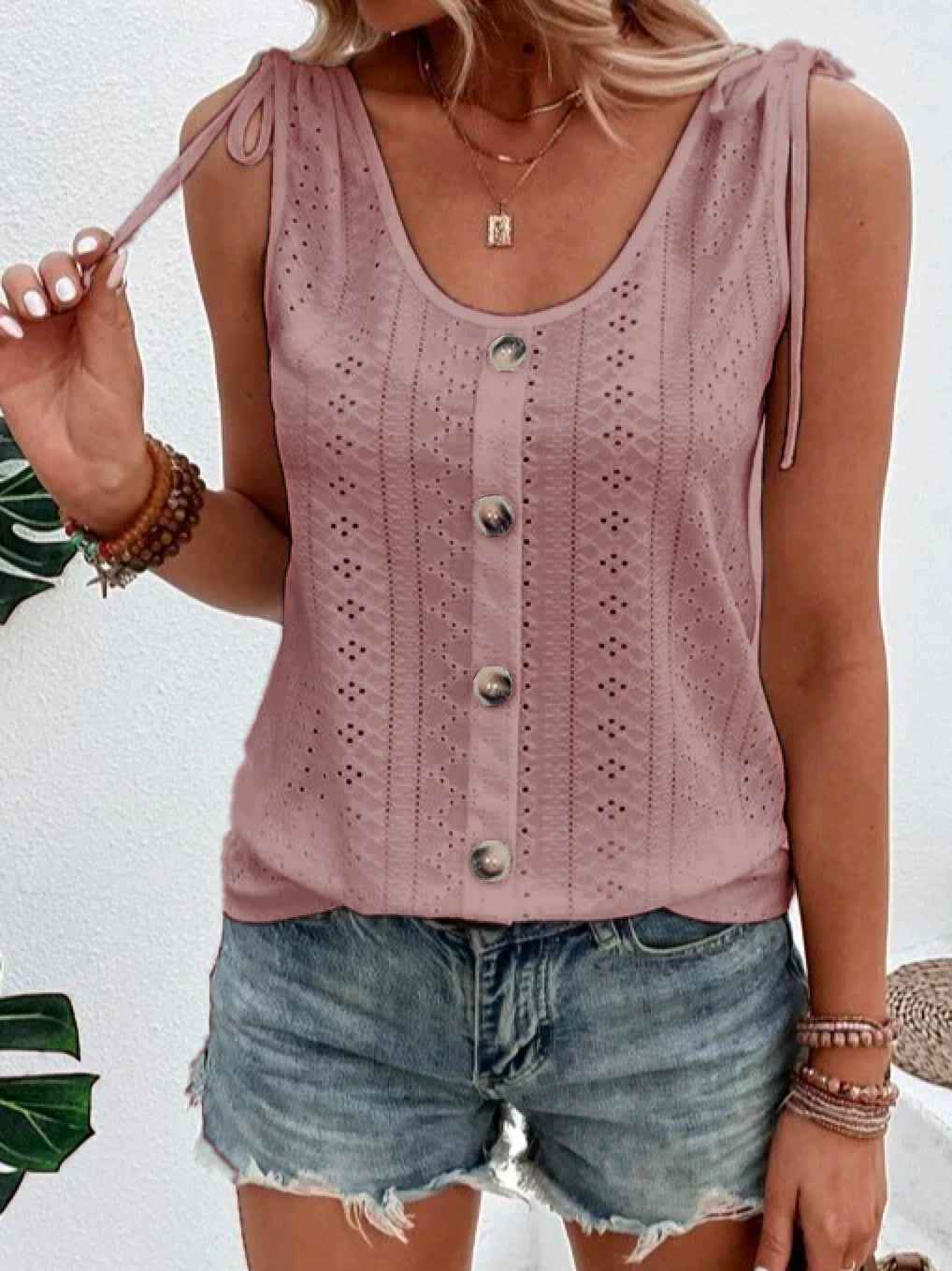 Erica - Stylish and comfortable women's tank top for a trendy look