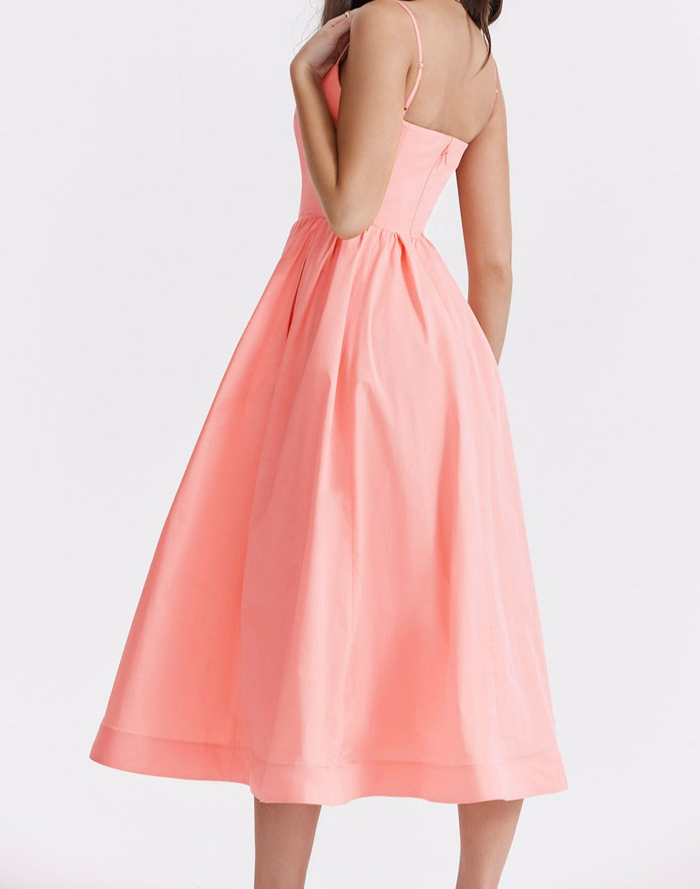 Mia™ - Robe élégante sans manches