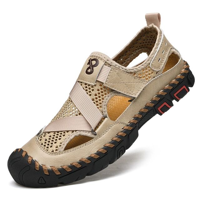 Stylische Sommersandalen für Männer - perfekt für Outdoor-Abenteuer!