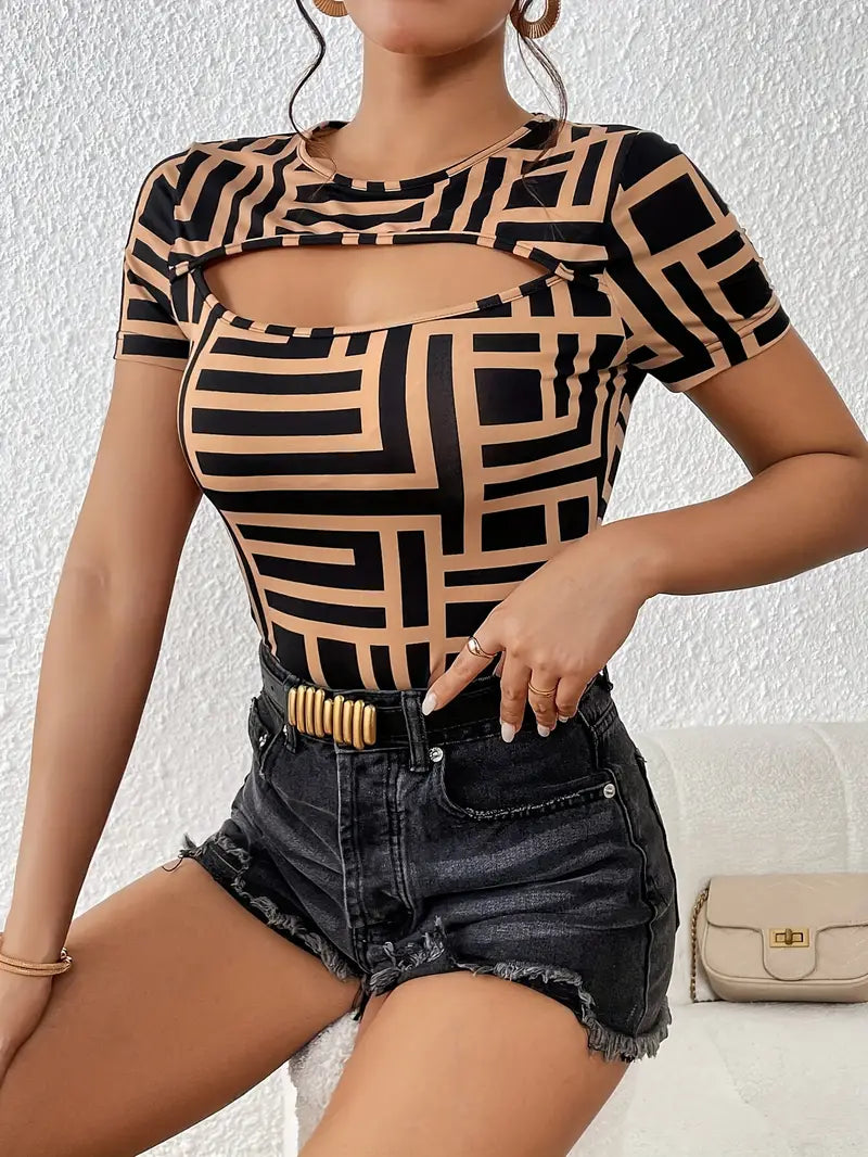 Livia - T-shirt d'été stylé avec encolure tendance pour femmes