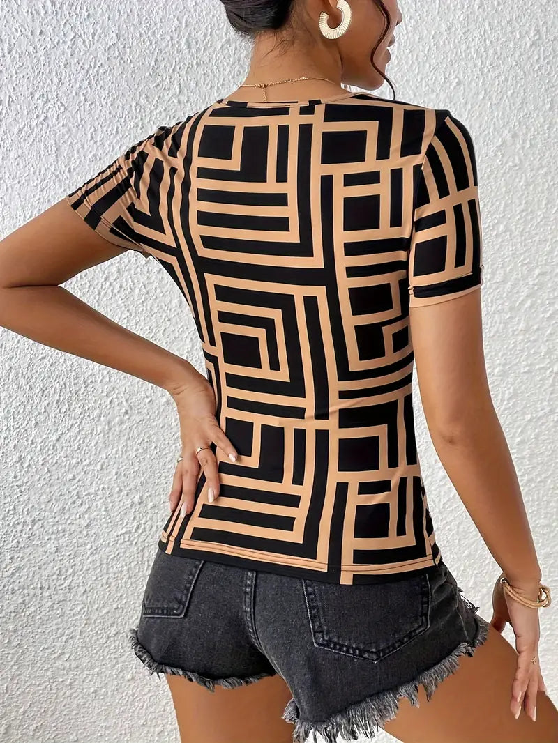 Livia - T-shirt d'été stylé avec encolure tendance pour femmes
