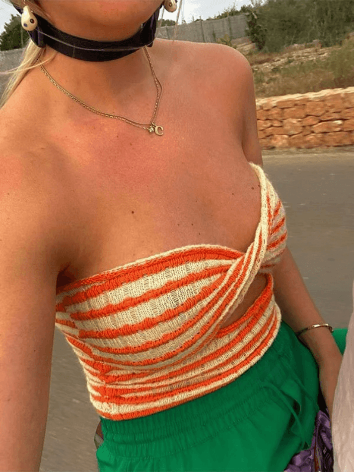 Fenna - Top bandeau court stylé avec twist tendance pour femmes